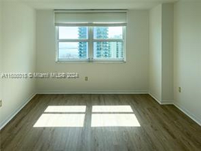 1155 Brickell Bay Dr, Unit 2809 in Miami, FL - Foto de edificio - Building Photo