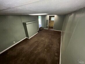 517 Lakewood Rd in Pensacola, FL - Building Photo - Building Photo