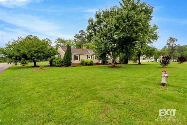 property at 237 Mill Village Cir