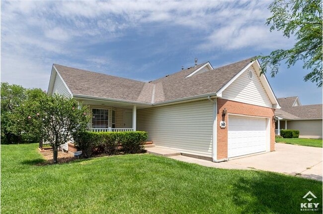 property at 565 N Bristol Ct