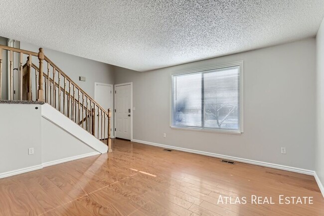 14935 E Columbia Dr in Aurora, CO - Building Photo - Building Photo