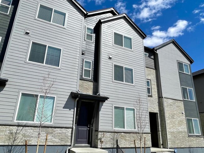 property at 11161 W 53rd Pl