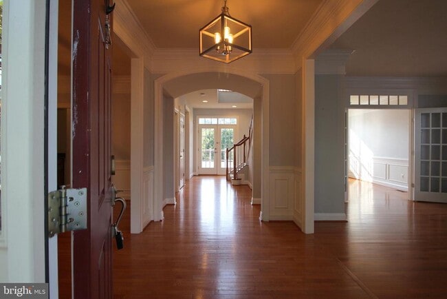 44136 Riverpoint Dr in Leesburg, VA - Building Photo - Building Photo