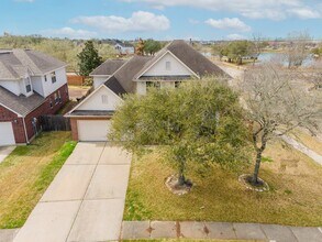 5906 Saber River in Sugar Land, TX - Building Photo - Building Photo