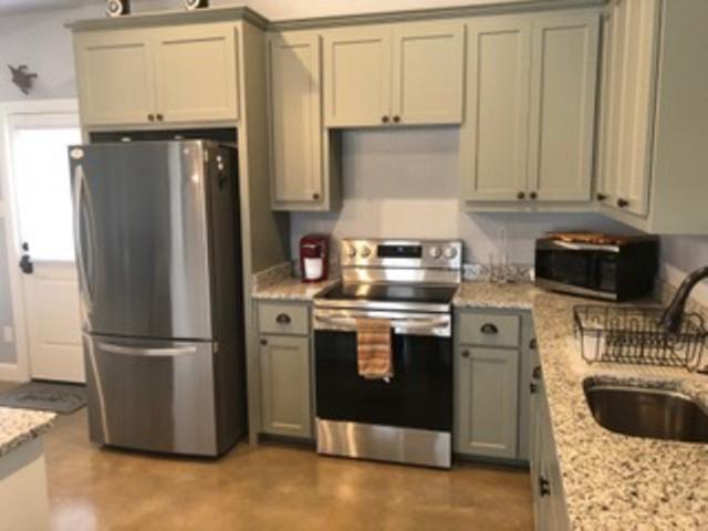 4275 Old Thomas Rd, Unit Unit 3  Pool House Apt in Aubrey, TX - Foto de edificio - Building Photo