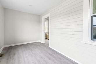 411 Central Ave in Johnston, RI - Building Photo - Building Photo