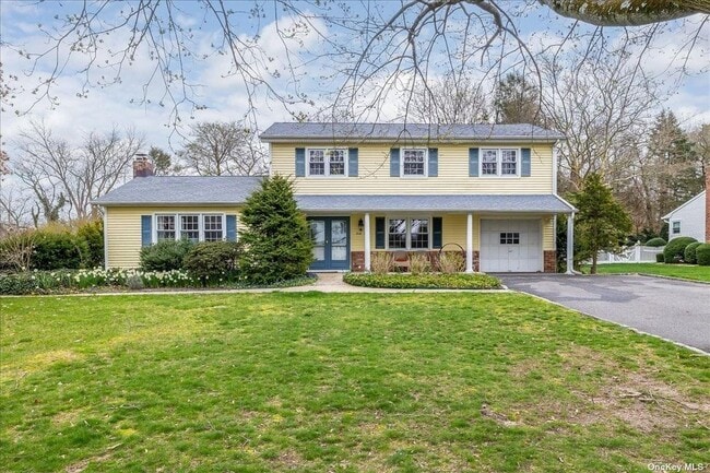 property at 44 Frazer Dr
