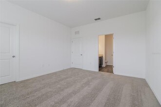 101 Hidden Lk Lp in Haines City, FL - Building Photo - Building Photo