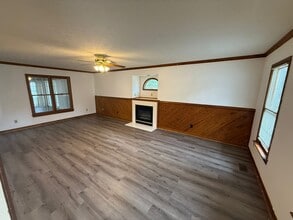8207 Whirlaway Dr in Midlothian, VA - Building Photo - Building Photo