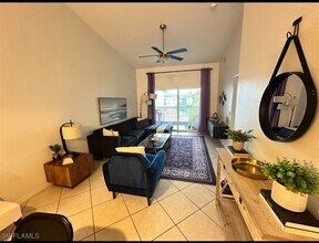 4910 Cougar Ct N in Naples, FL - Building Photo - Building Photo