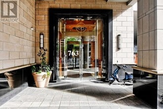 763 Bay St. in Toronto, ON - Building Photo - Building Photo