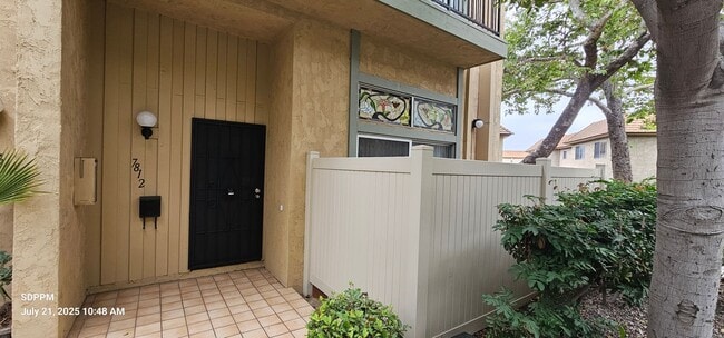 property at 7812 Hummingbird Ln