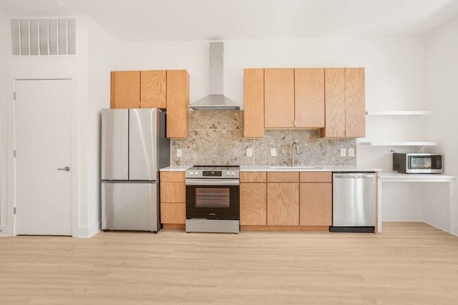 property at 1310 Lischey Ave