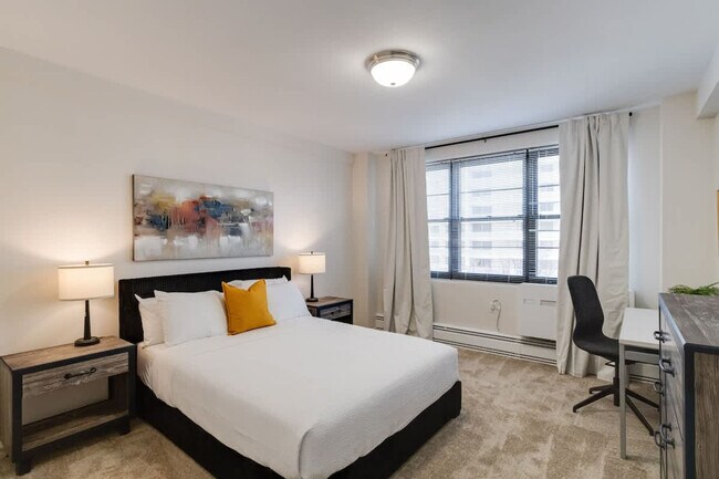 105 W 39th St in Baltimore, MD - Building Photo - Building Photo