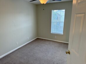 2932 Mulberry Ln in Greenville, NC - Building Photo - Building Photo