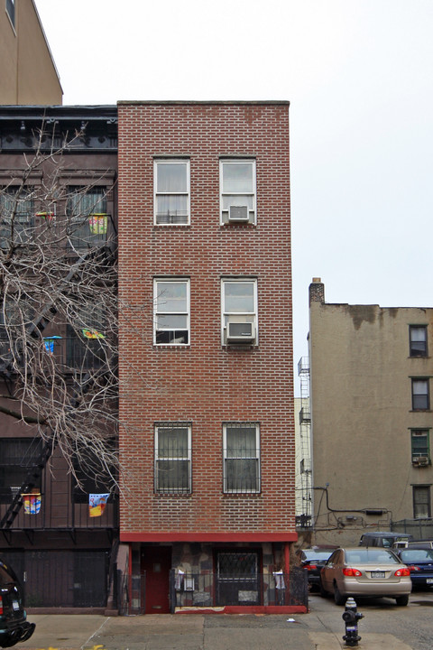 273 Pleasant Avenue in New York, NY - Building Photo