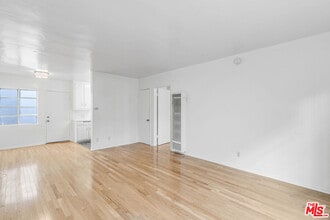 1342 Yale St in Santa Monica, CA - Building Photo - Building Photo