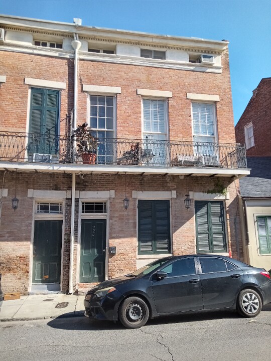929 Dumaine St in New Orleans, LA - Building Photo