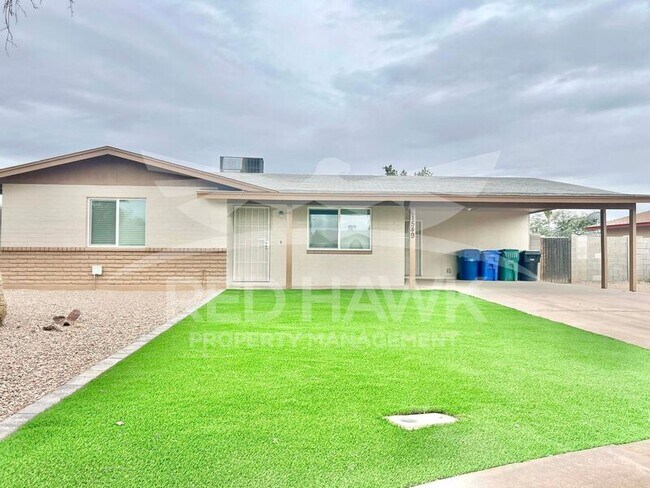 1549 E Diamond Ave in Mesa, AZ - Building Photo - Building Photo