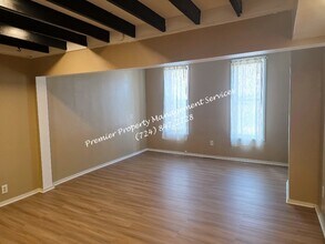 916 3rd Ave in New Brighton, PA - Building Photo - Building Photo