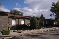 Twin Peaks Apartments in Longmont, CO - Building Photo - Building Photo