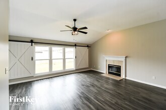 1845 Northglen Cir in Middleburg, FL - Building Photo - Building Photo