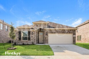 2529 Olvera Ct, Unit 1R in Fort Worth, TX - Building Photo