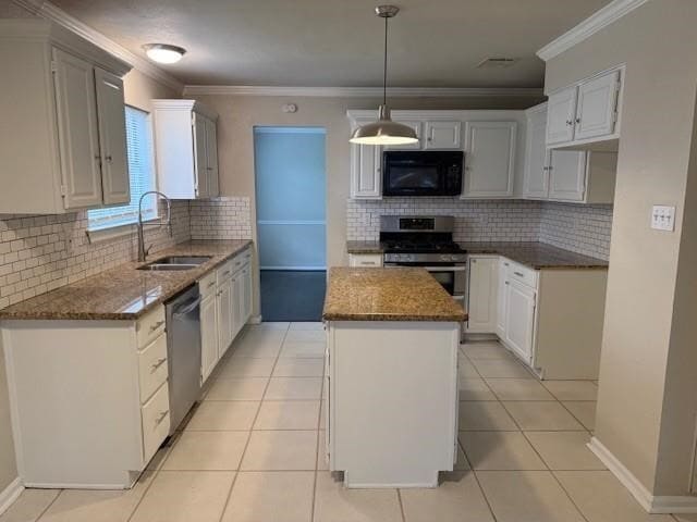 9806 Gold Cup Way in Houston, TX - Foto de edificio - Building Photo