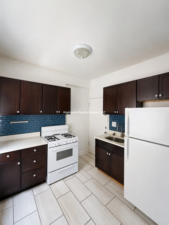 property at 6345 N Magnolia Ave
