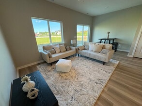 301 Crest Dr in Beatrice, NE - Building Photo - Building Photo