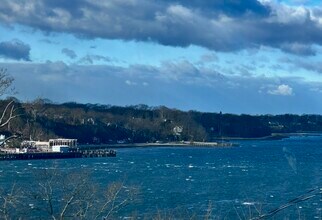 120 Bleeker St in Port Jefferson, NY - Building Photo - Building Photo