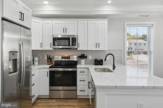 36 Evergreen Ln in Phoenixville, PA - Building Photo - Building Photo