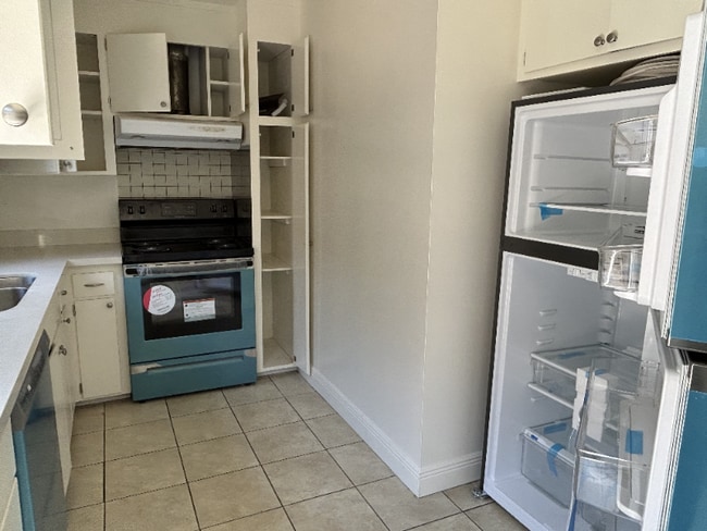 2114 Curtner Ave in San Jose, CA - Building Photo - Building Photo