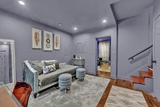 1709 Bank St-Unit -Apt 2 in Baltimore, MD - Building Photo - Building Photo