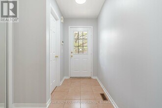 9900 McLaughlin Rd N in Brampton, ON - Building Photo - Building Photo