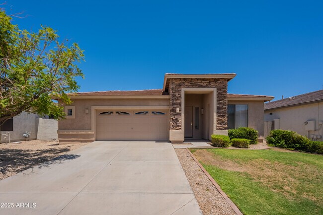 property at 1738 W Glenhaven Dr