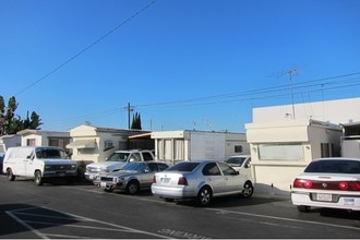 El Gardena Park in Gardena, CA - Building Photo - Building Photo