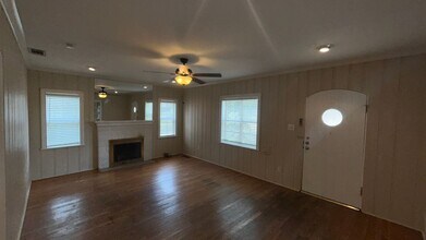 3440 Rogers Ave in Fort Worth, TX - Building Photo - Building Photo