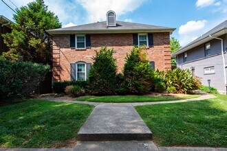 2159 BonnyCastle Ave in Louisville, KY - Building Photo - Building Photo