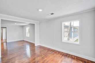 2245 Garfield St in North Charleston, SC - Building Photo - Building Photo
