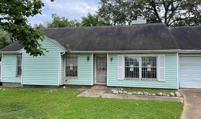 property at 4872 Burgess Cove