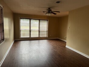 504 Meadowbrook Dr in Longview, TX - Building Photo - Building Photo