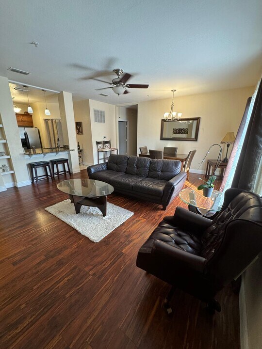 114 Vista Verdi Cir, Unit 208 in Lake Mary, FL - Building Photo