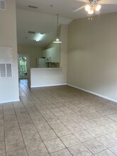 145 Reserve Cir in Oviedo, FL - Building Photo - Building Photo