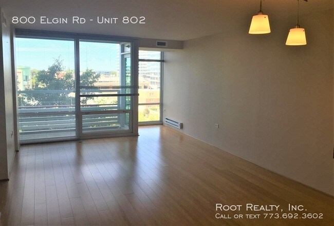 800 Elgin Rd-Unit -Unit 802 in Evanston, IL - Building Photo - Building Photo