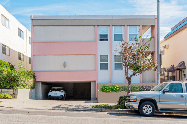 1247 Berkeley St in Santa Monica, CA - Building Photo - Building Photo