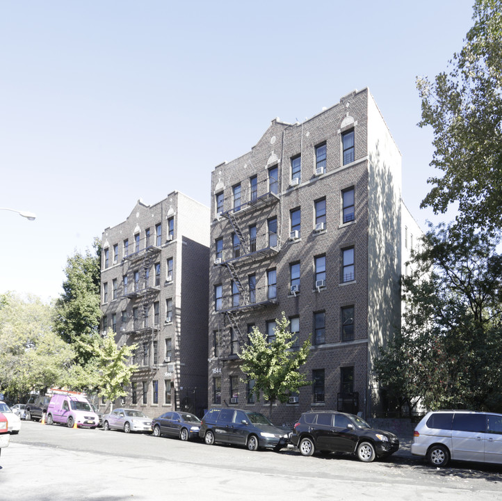 1644 Anthony Ave in Bronx, NY - Foto de edificio