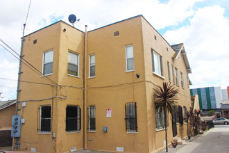 1119 W 85th St in Los Angeles, CA - Building Photo - Building Photo