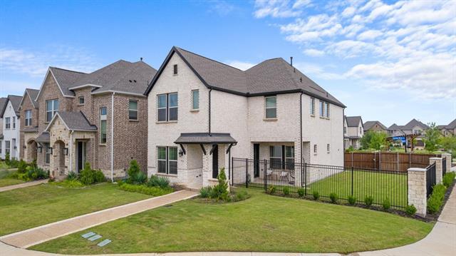 property at 711 Prairie Falcon Dr