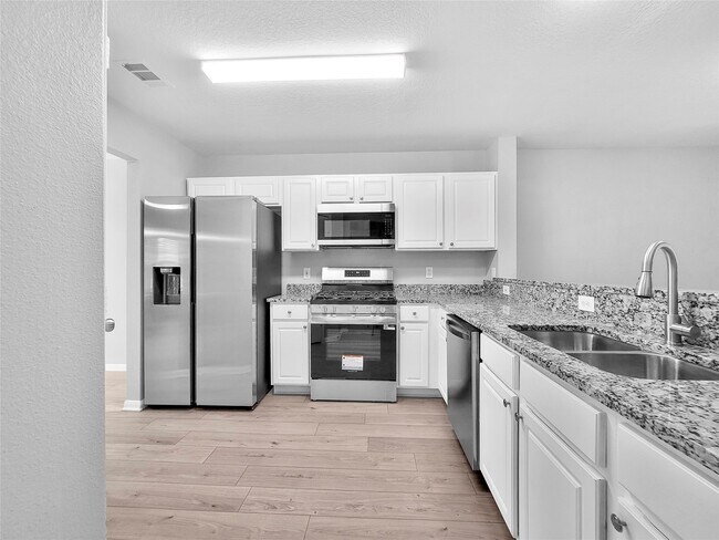 10827 Bradford Way Dr in Houston, TX - Building Photo - Building Photo